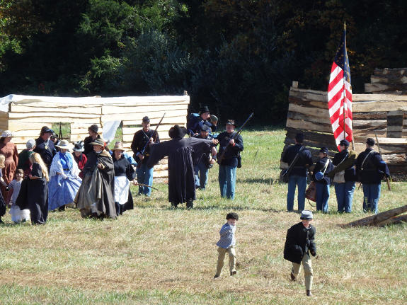 The minister resists at Fredericktown 2013