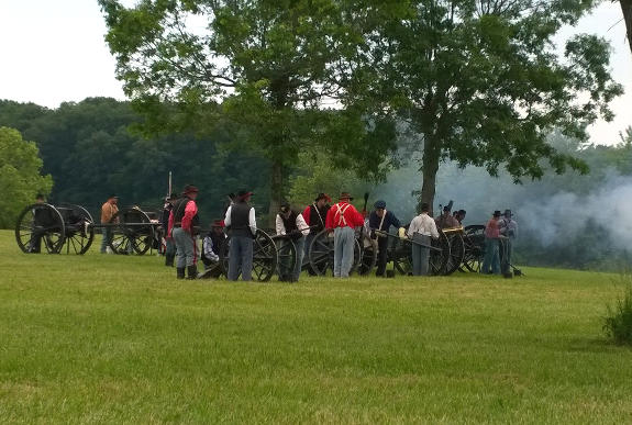 Union artillery at Pittsfield 2015